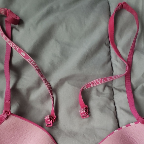 PINK Victoria's Secret Bra - Picture 4 of 5